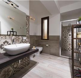 3 bedroom villa with jacuzzi, Castellammare del Golfo, sleeps 4-6